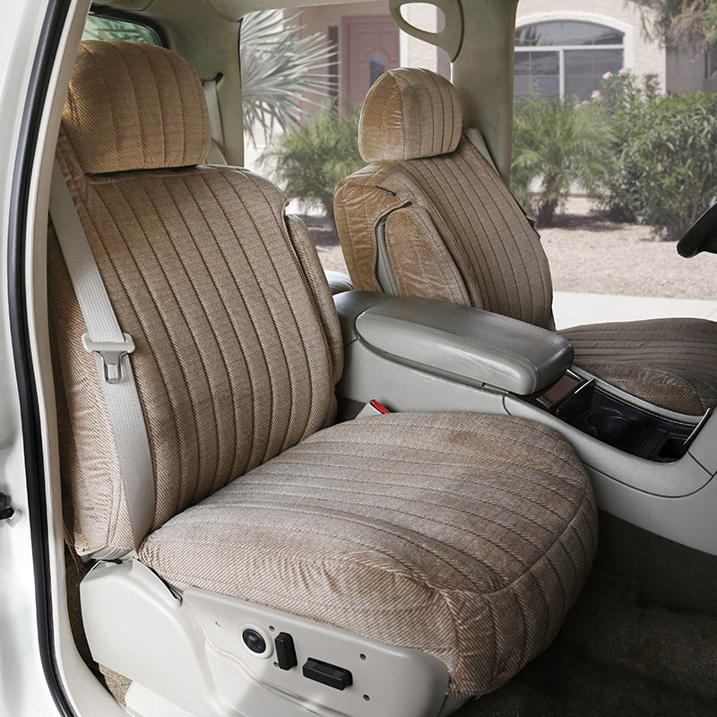 Seat Décor Madera Toast seat covers on passenger side.