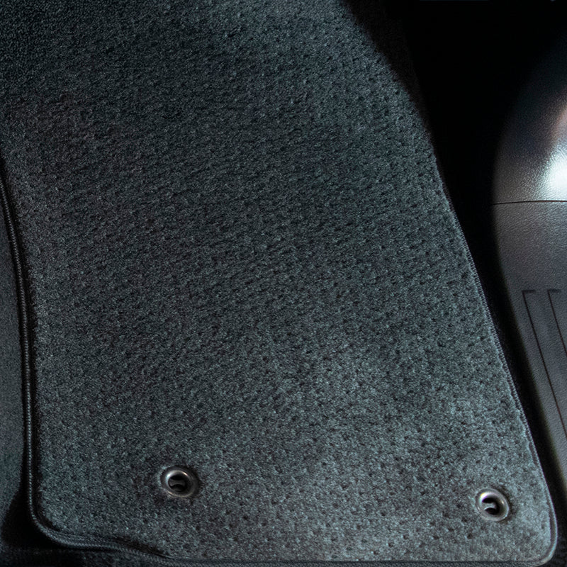 Close-up of Endura Mat Charcoal.